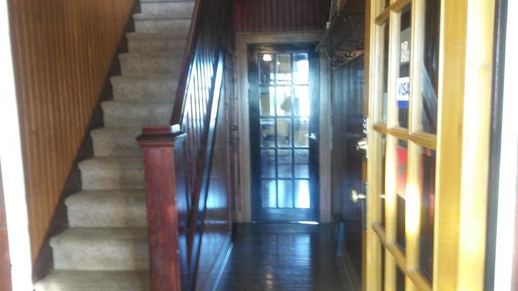 Nisku Guest House Ngoại thất bức ảnh